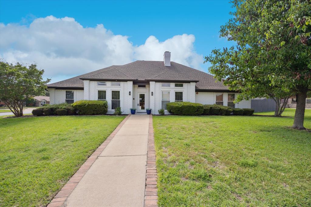 3001 Hurstview Drive