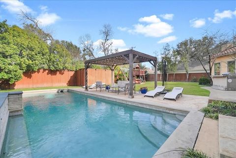 Tiny photo for 6807 Lupton Drive, Dallas, TX 75225 (MLS # 21133181)