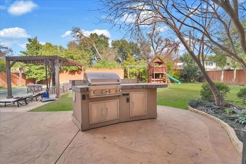 Tiny photo for 6807 Lupton Drive, Dallas, TX 75225 (MLS # 21133181)