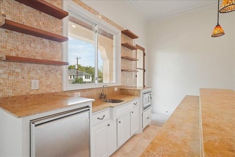 Tiny photo for 6807 Lupton Drive, Dallas, TX 75225 (MLS # 21133181)