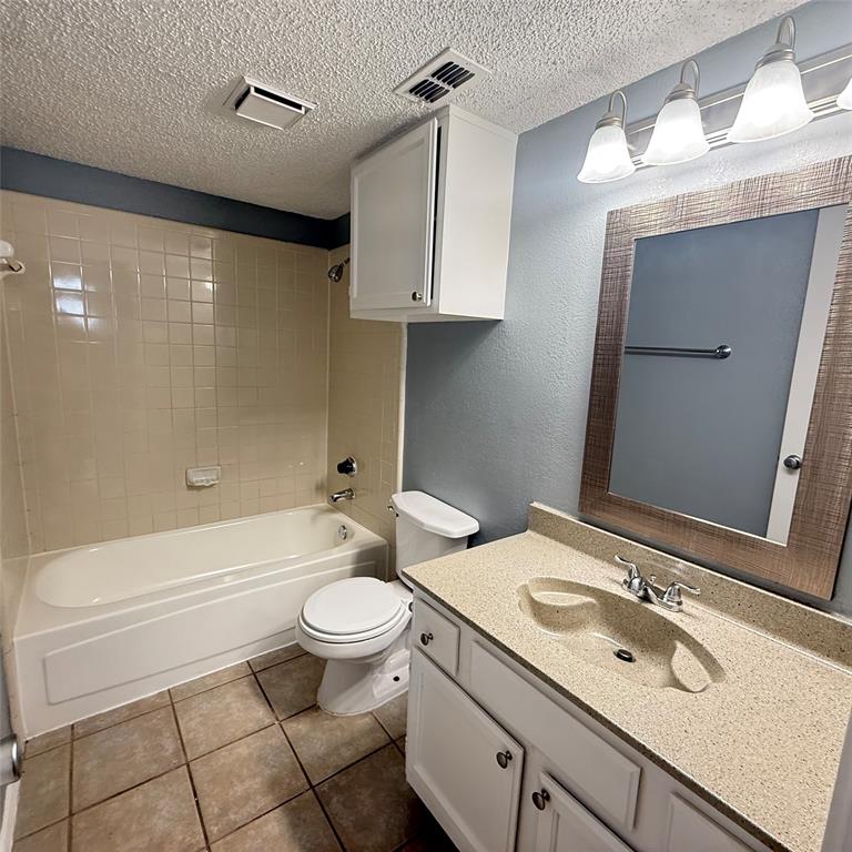 Village East Add Sec B - Residential Lease