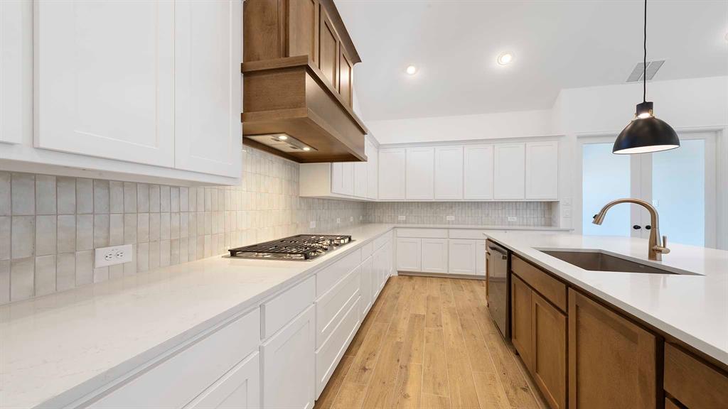 10436 Gray Hills Drive