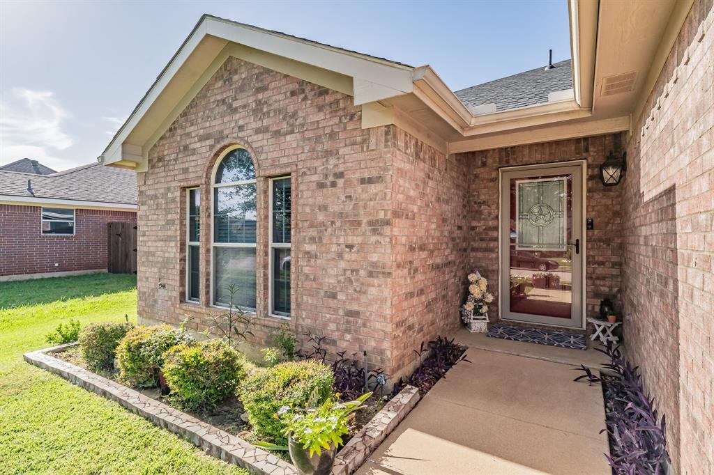 1112 Whispering Meadows