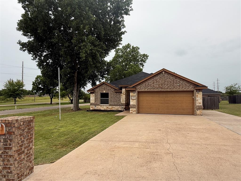 3810 Pine Circle