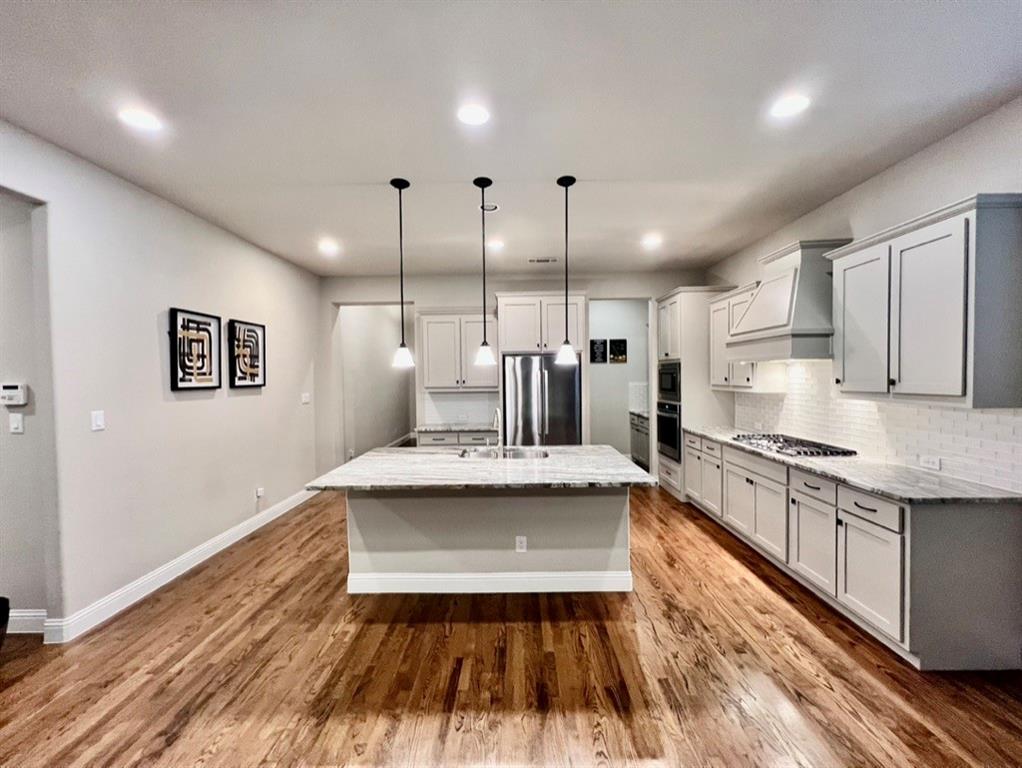 Estancia - Residential Lease