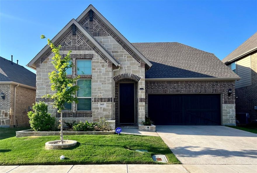 A beautiful Lennar home in Estancia Subdivision in the heart of Irving, TX, is available for Rent. Located at a very convenient location from DFW Airport, close to Great Hearts Irving. Ideal for having a feel of living in an established HOA-managed community and experiencing the DFW life. Comes with appliances like a washer-dryer, microwave, refrigerator, and yard maintenance for the house.