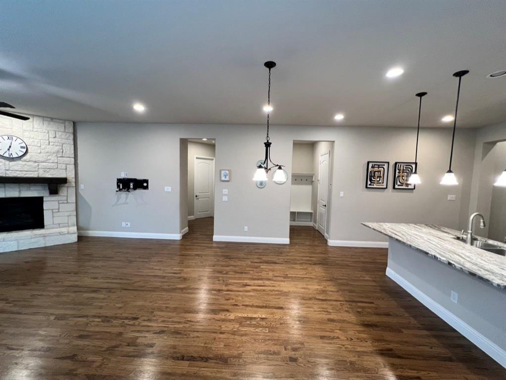 Estancia - Residential Lease