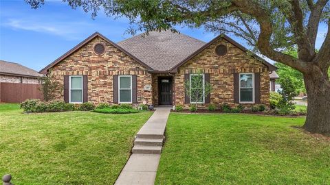 Photo of 827 Heatherwood Drive, Wylie, TX 75098 (MLS # 21258784)