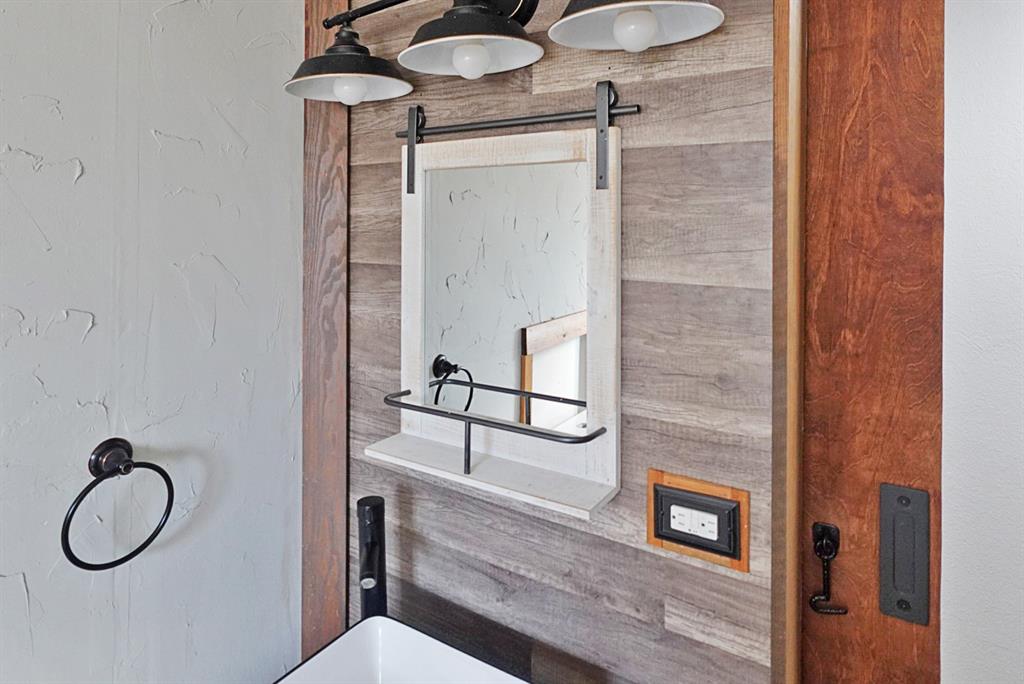 Central Deleon - Residential