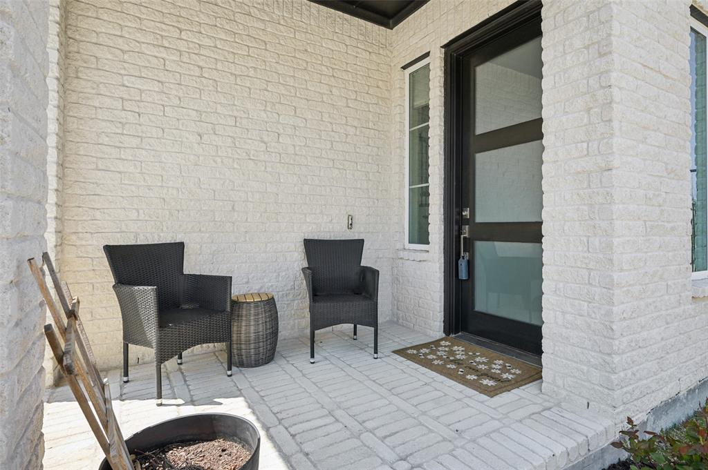 15592 Fringe Tree Road