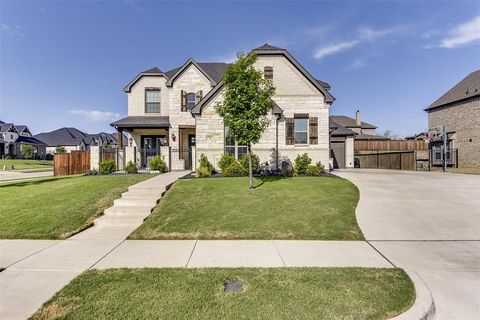 712 Toby Trail Mansfield TX 76063