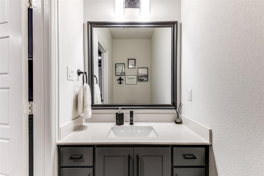 Knotts Lndg Cardinal Road - Residential