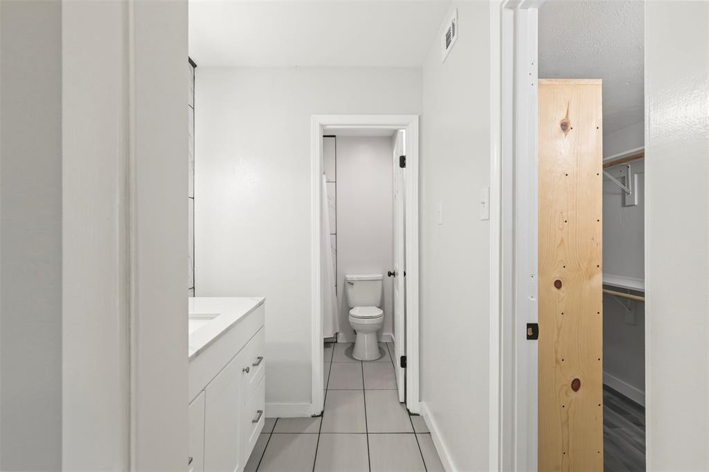 Hollows North Condo - Residential