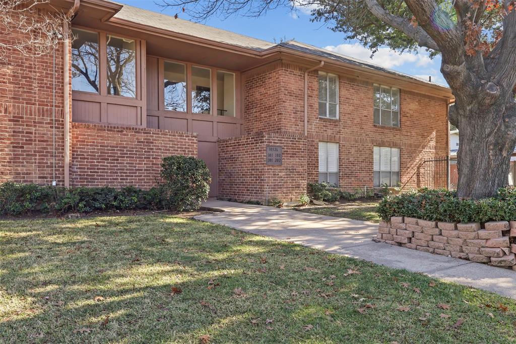 Hollows North Condo - Residential