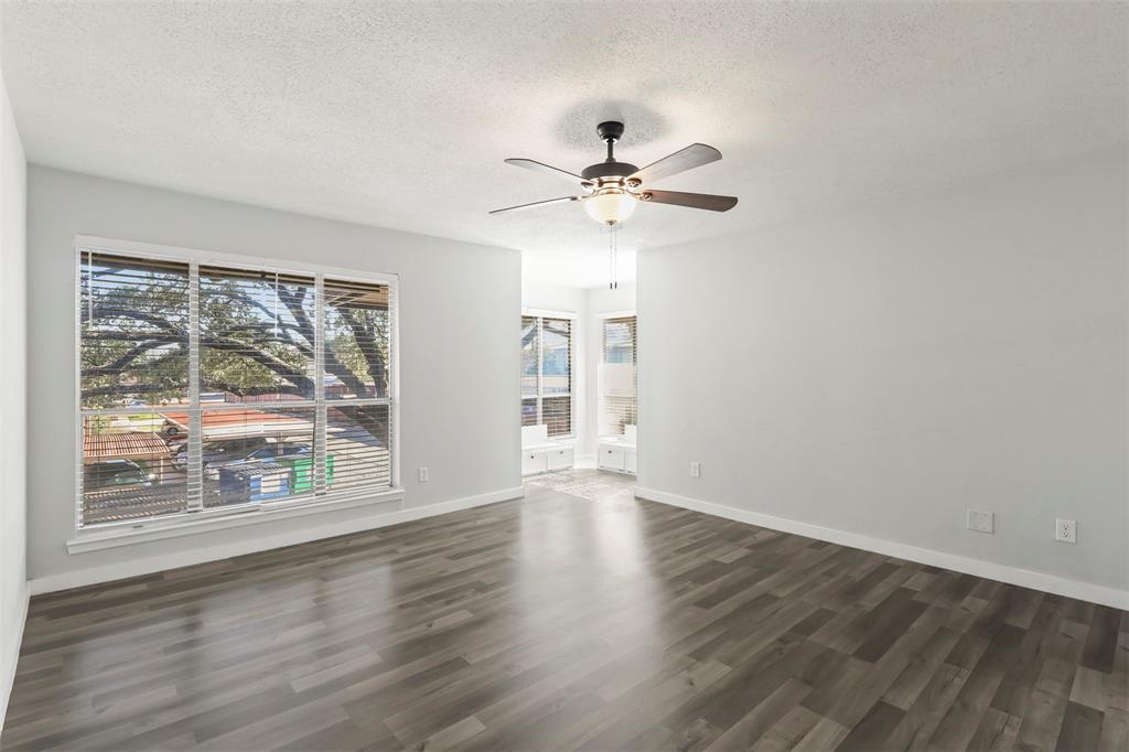 Hollows North Condo - Residential