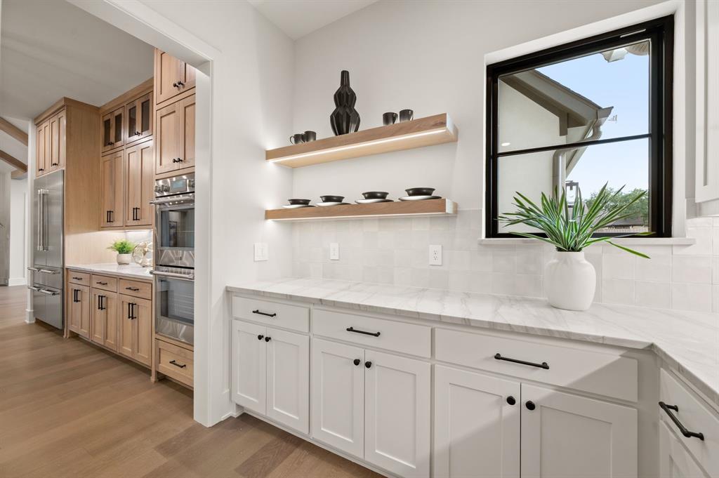 Eastpointe Ter - Residential