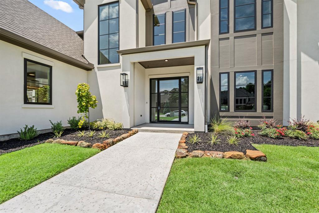 2512 Pointe Court