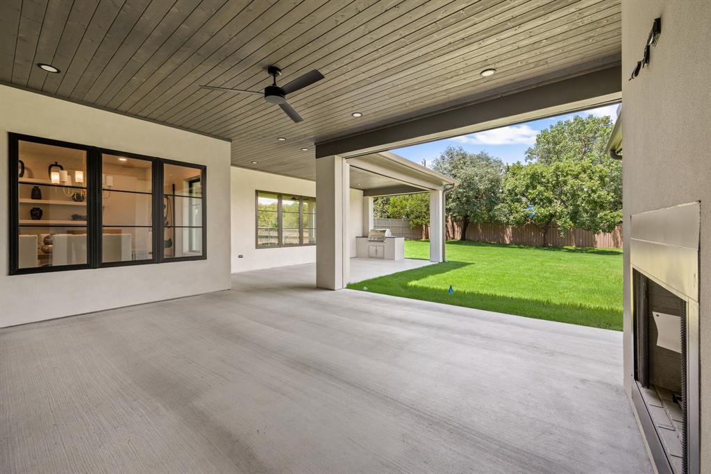 Eastpointe Ter - Residential