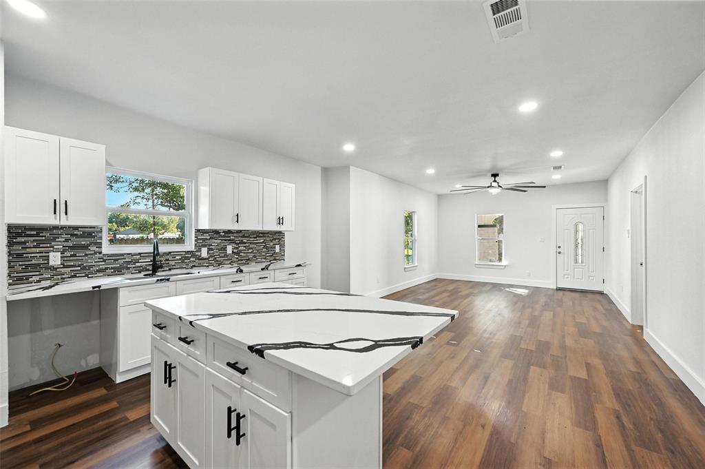 Colonial Annex - Residential