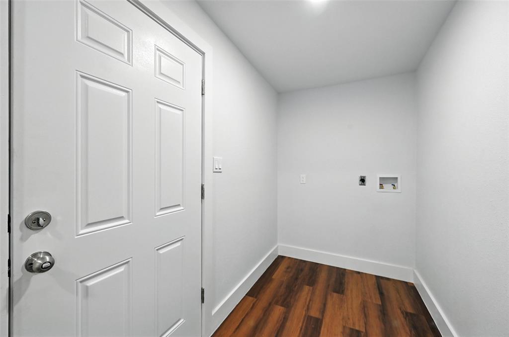 Colonial Annex - Residential