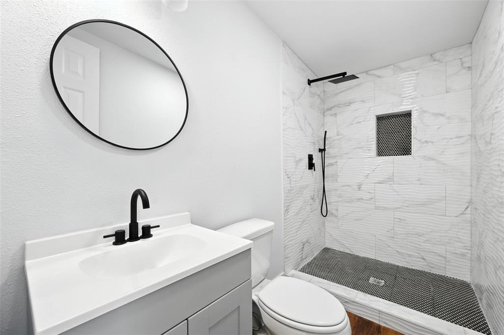 Colonial Annex - Residential