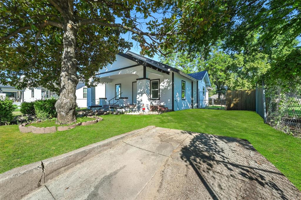 Colonial Annex - Residential