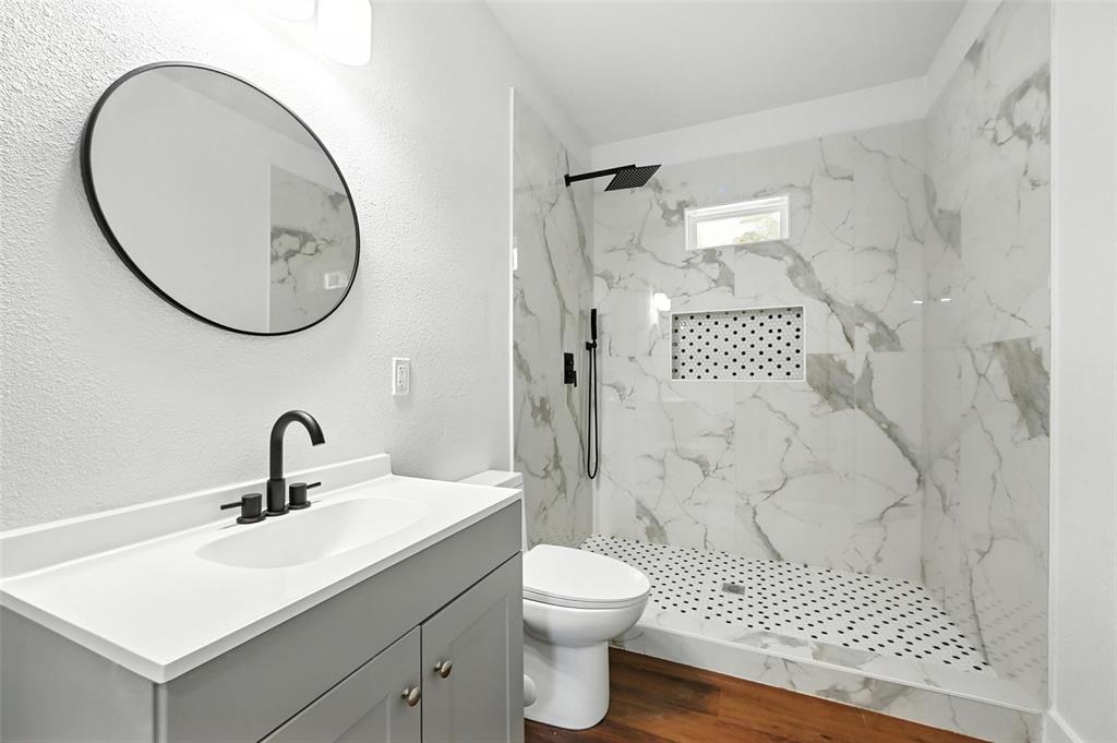 Colonial Annex - Residential