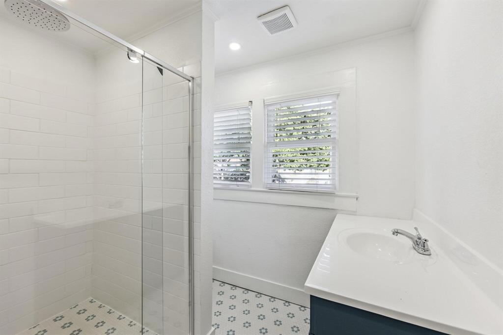 Buntings Add - Residential