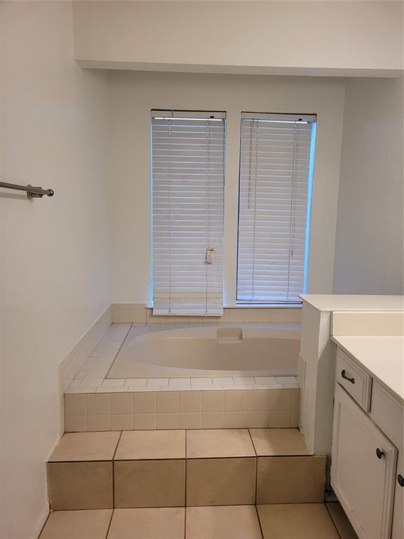 9611 Walnut Street 1206