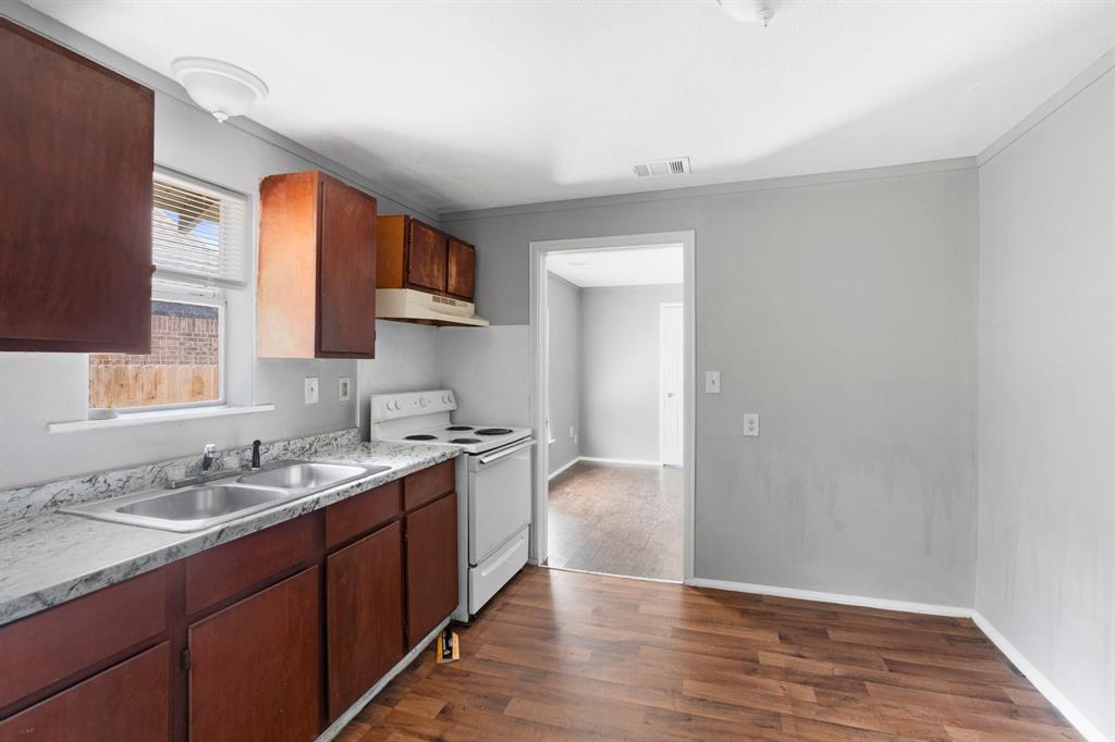 O T Ennis - Residential Income