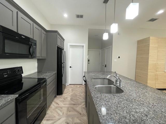 College Hill Addition - Residential Lease