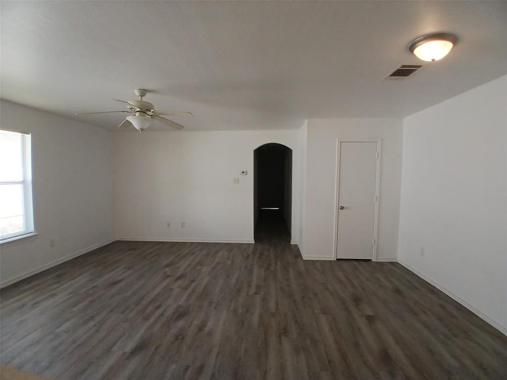 Biggs J E - Residential Lease