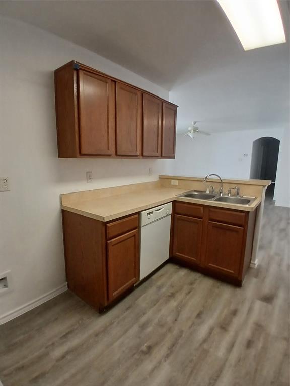 Biggs J E - Residential Lease