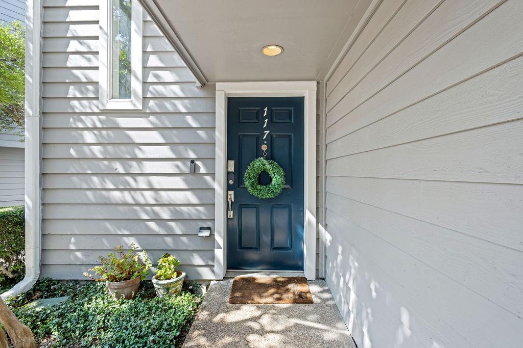 Treetops II Condos Bldg 10 - Residential