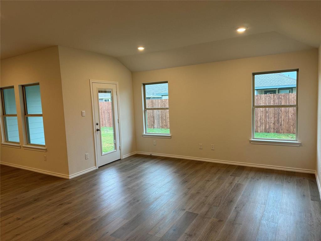 Windrose - Residential Lease