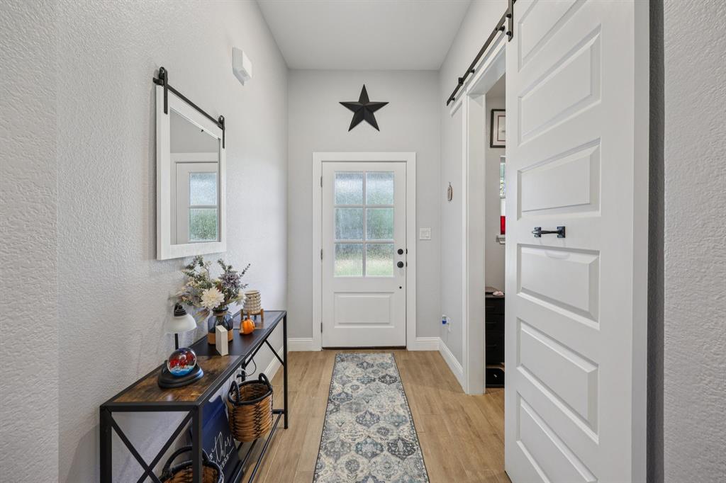 5616 Mesa Loop