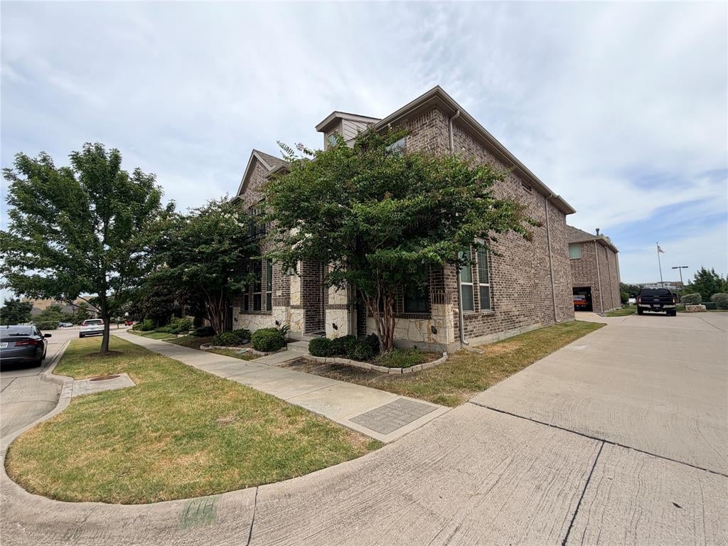 Photo of 2432 Cathedral Drive, Richardson, TX 75080 (MLS # 21392759)