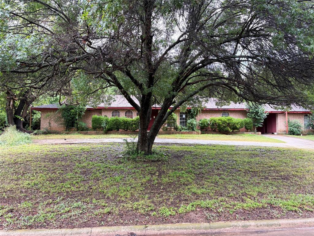 602 Linkcrest Circle