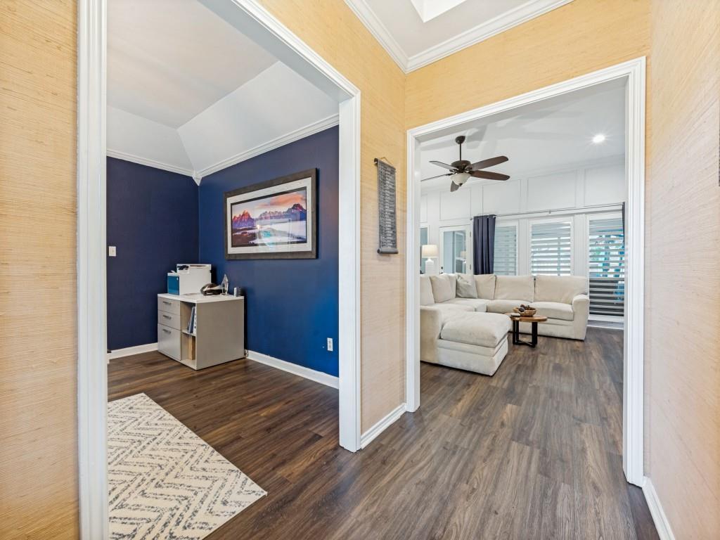 2526 Dove Creek Lane