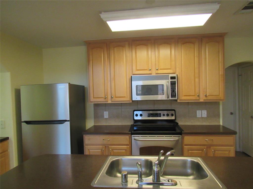 Tuscany Square Ph Two - Residential Lease