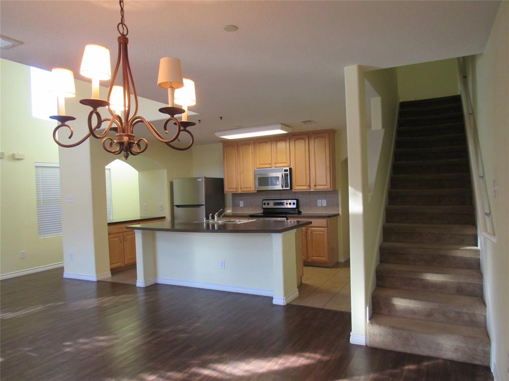 Tuscany Square Ph Two - Residential Lease