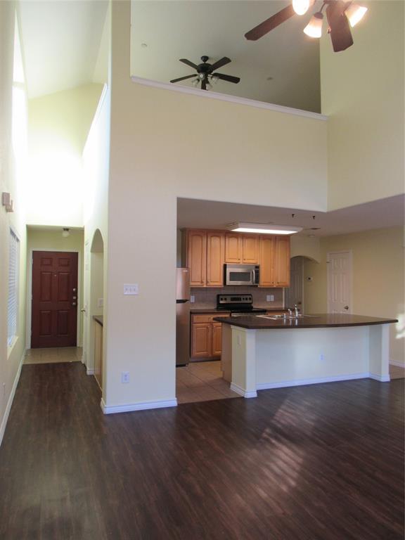 Tuscany Square Ph Two - Residential Lease