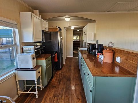 Tiny photo for 172 County Road 1313, Morgan, TX 76671 (MLS # 21100730)