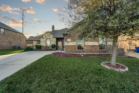 2195 Liriope Lane Waxahachie TX 75165