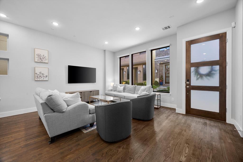 Merton Midtown Park Ph 2 - Residential Lease