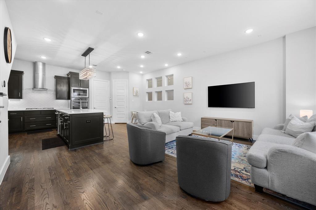 Merton Midtown Park Ph 2 - Residential Lease