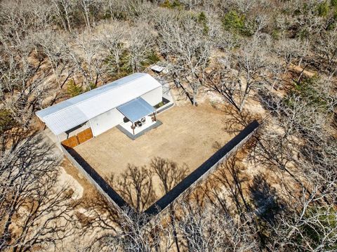 Photo of 6938 County Road 3512, Quinlan, TX 75474 (MLS # 21191894)