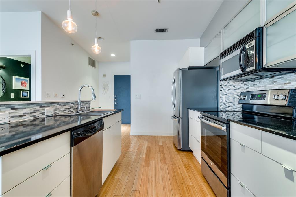 Buzz Condos - Residential Lease