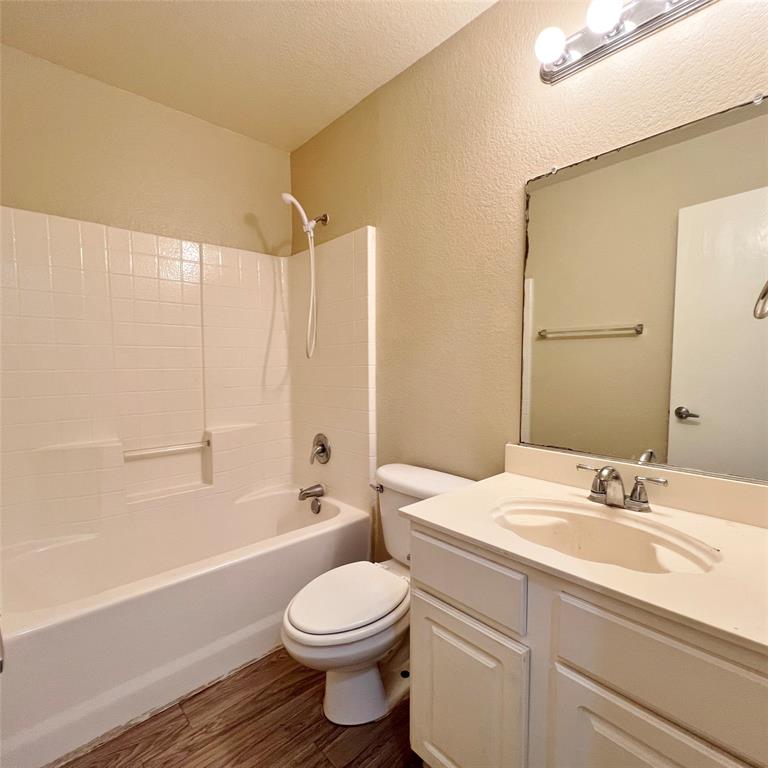 Fossil Hill Estates - Residential Lease