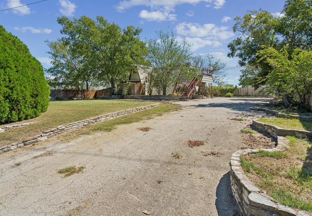 East Park - Commercial Sale